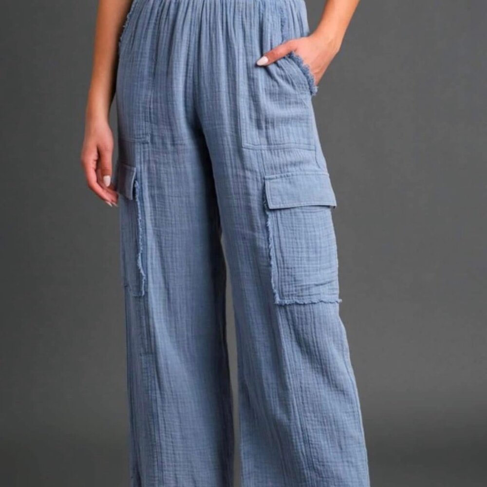 NWT LADIES SIZE L UMGEE ELASTIC WAIST BLUE CRINKLE COTTON CARGO POCKET PANTS